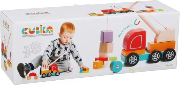 Cubika houten kraanwagen met blokken - magnetisch