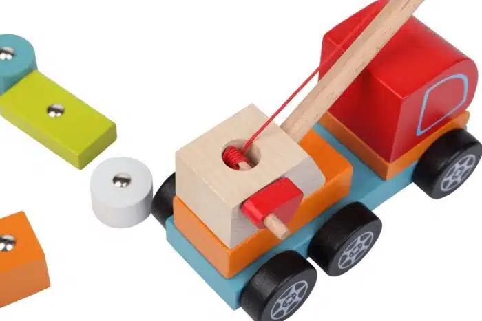 Cubika houten kraanwagen met blokken - magnetisch2