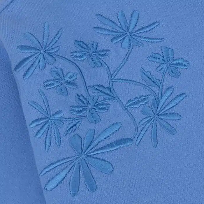 Daily7 Sweater Embroidery Flower Purple Blue3