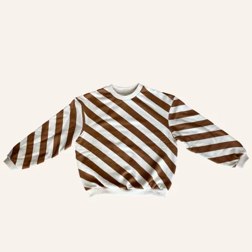 Navy Natural Oversized sweater brown stripe2