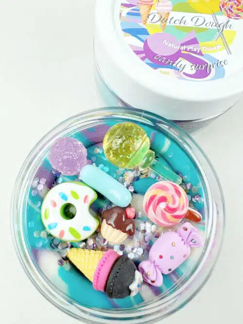 candy-surprise-pot-invitation-to-imagine