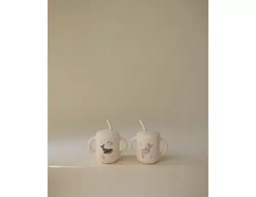 8292830004_2_training_cup_met_rietje_mushie_whales