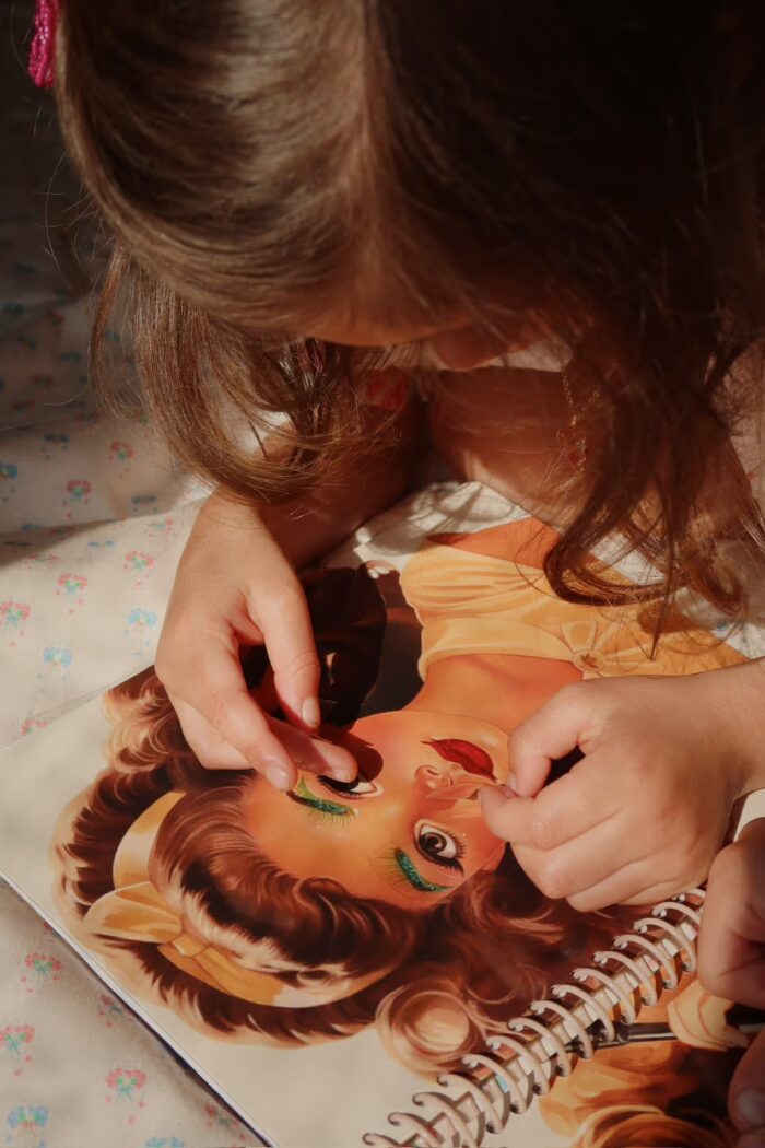 konges-sloejd-klistermaerker-konges-sloejd-glam-me-up-sticker-book-blush-7134072.jpeg