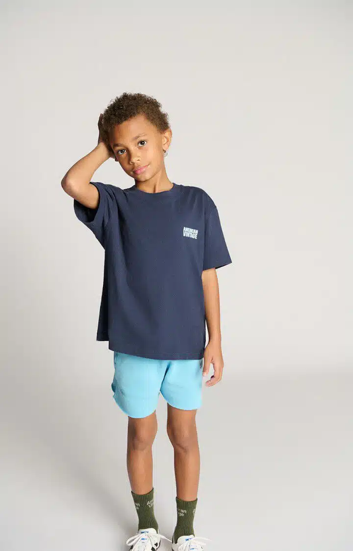 KGIX02AE26-NAVY-MODEL-3-large