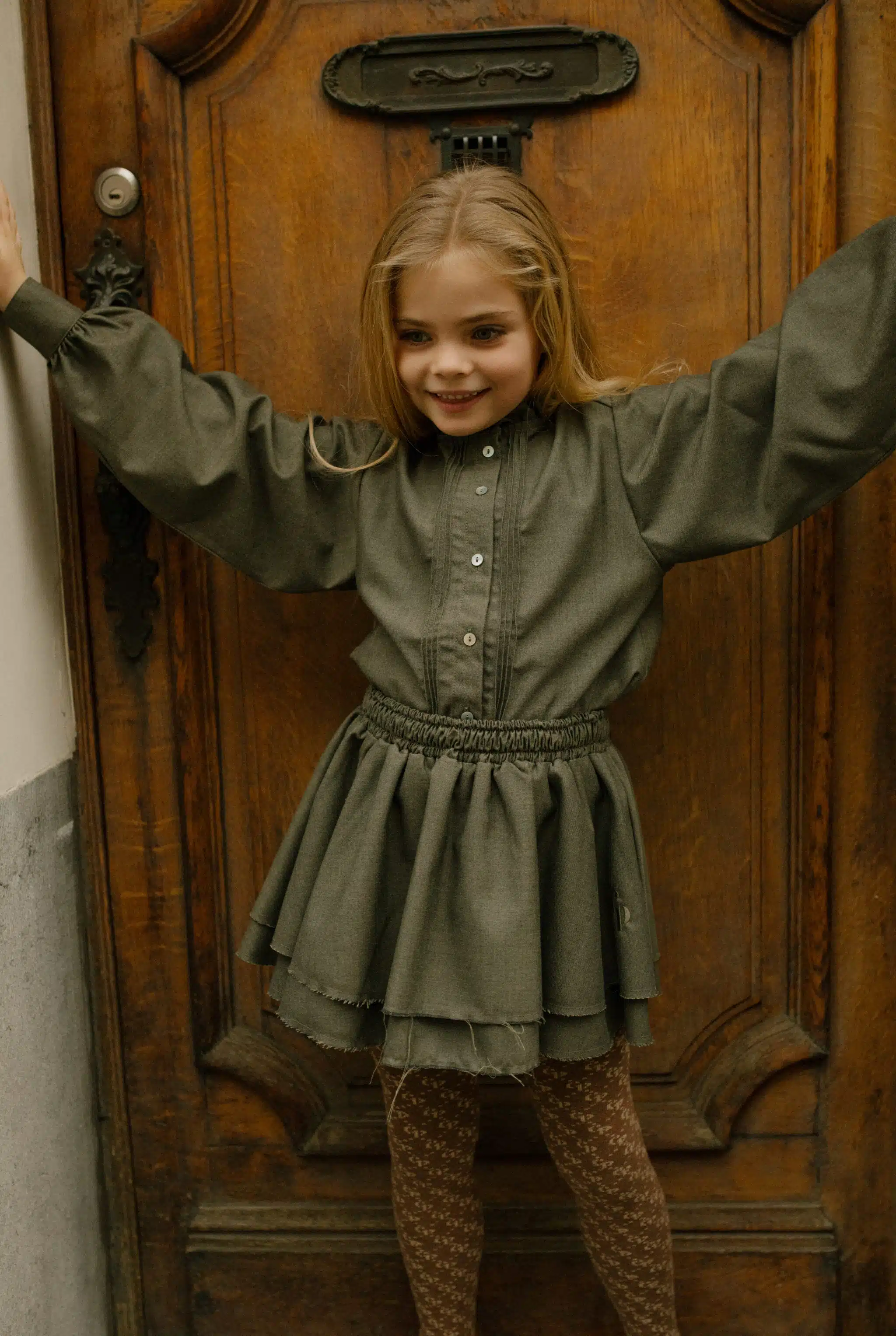 CHARLIE PETITE ANTWERP 2.0-150 (1)